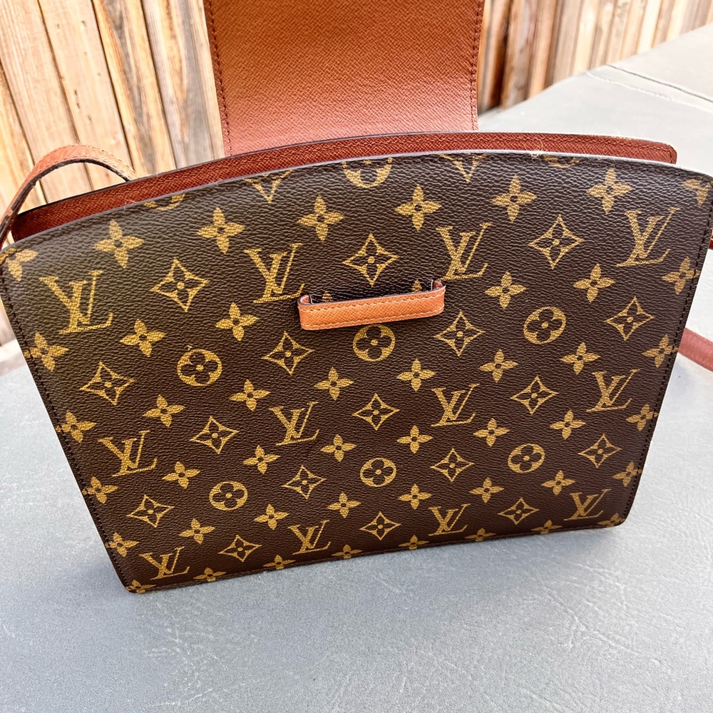 Louis Vuitton Courcelles Monogram Crossbody Bag Brown LV Vintage Shoulder Bag - Picture 10 of 14